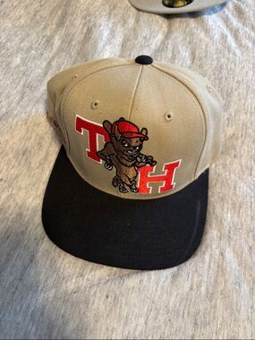 The Hundreds - SnapBack hat - buffalo baseball